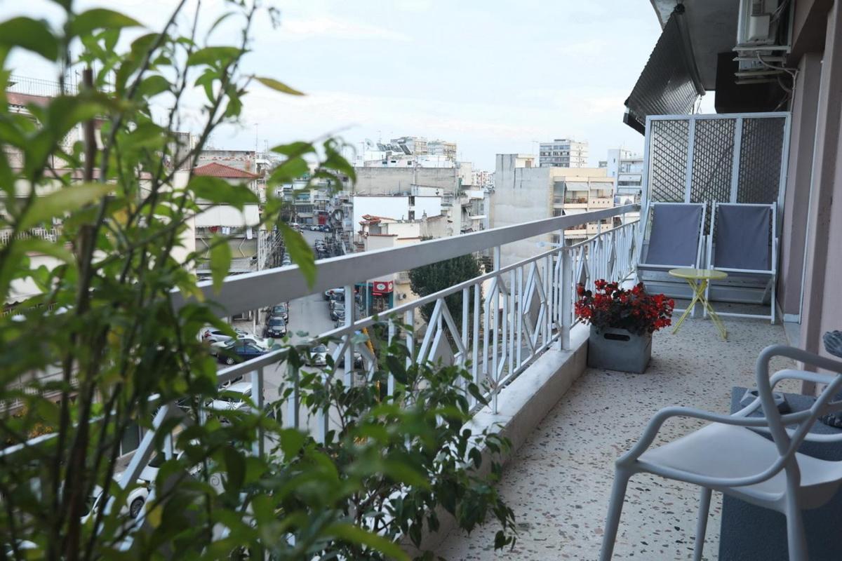 Leoforos 28Is Oktovriou Apartment Salonic Exterior foto